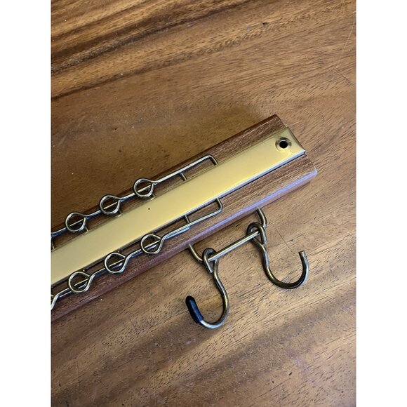 Vintage Wood & Brass Tie Rack Belt Holder Wall Mount Organizer 36 Folding Hooks - Picture 6 of 10